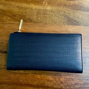 Dagne Dover slim wallet